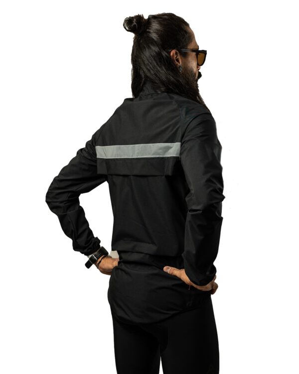 Chaqueta 95% - Image 5